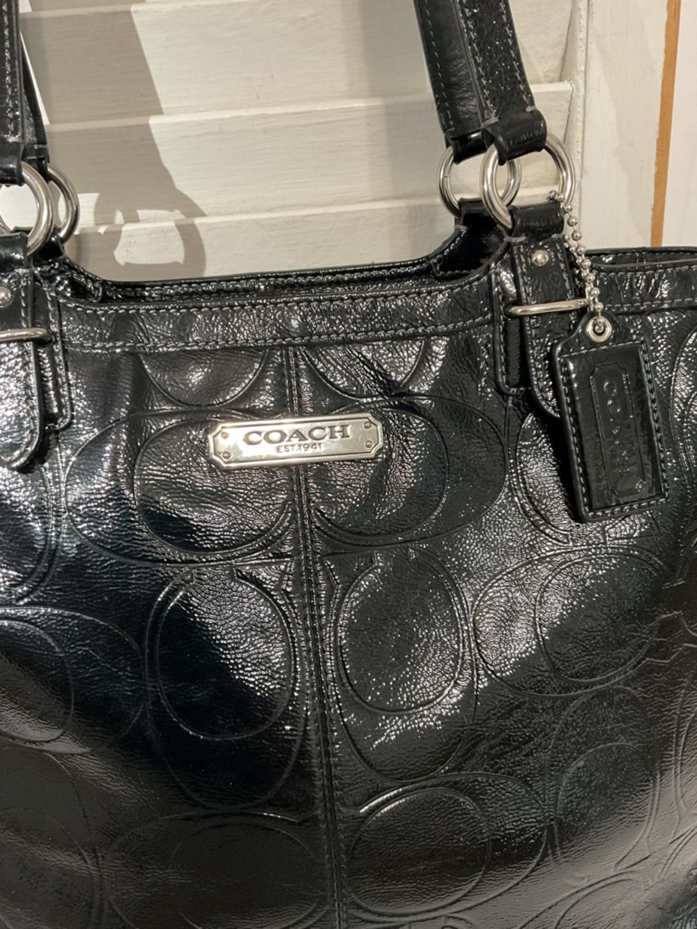 COACH Gallery Embossed Leather Tote No. F1276-F19818 - Picture 2 of 12